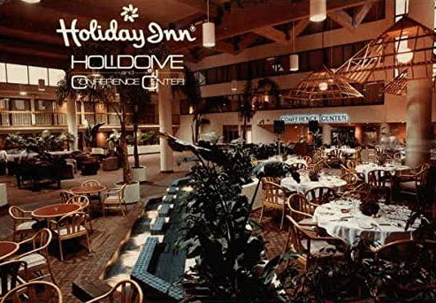 Holiday Inn - Ann Arbor - Holidome (newer photo)